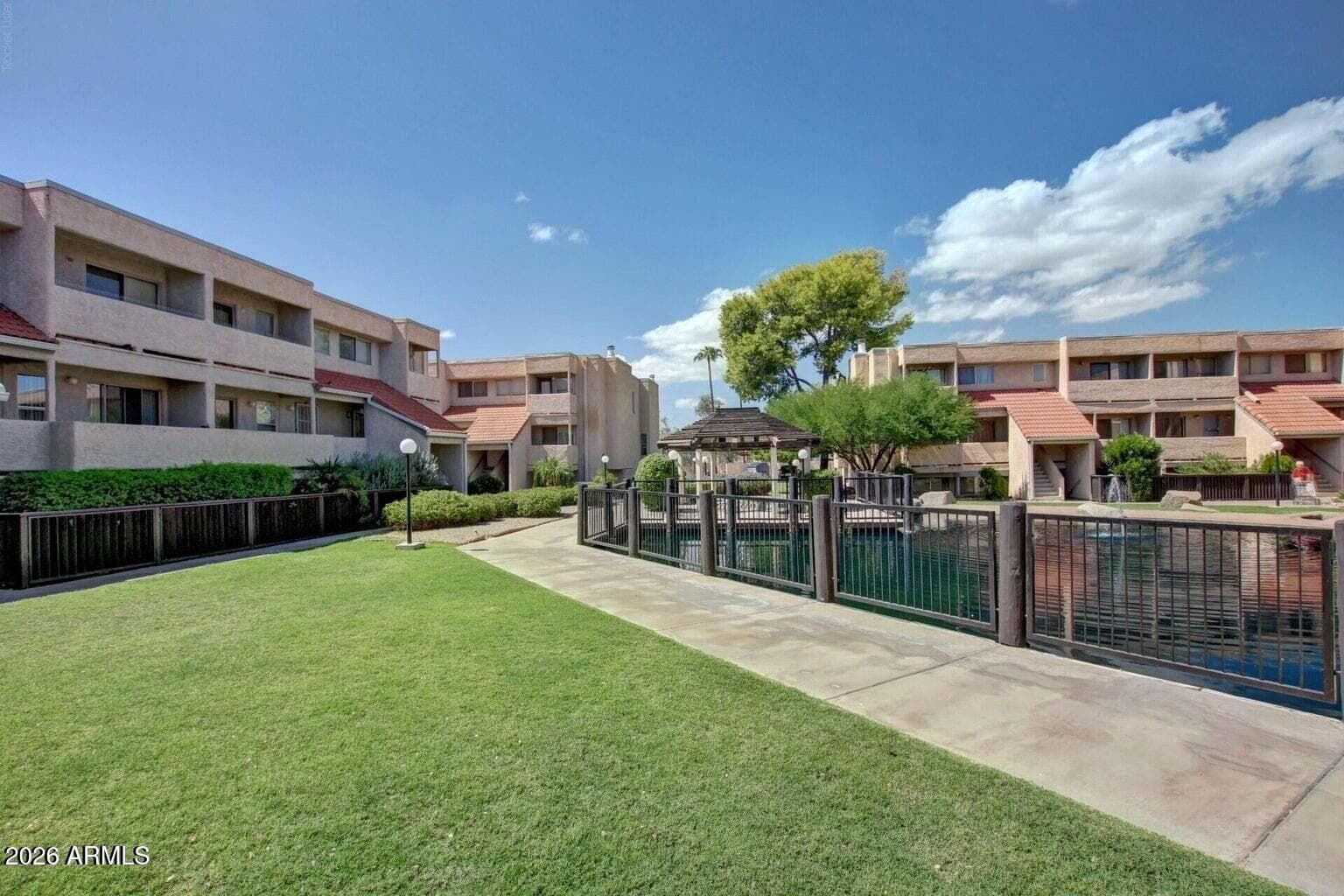 1645 W BASELINE Road, Mesa, AZ — photo 3 of 9